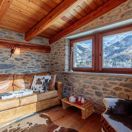 Le Des Vaches Apartment