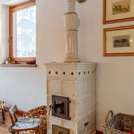 Le Des Vaches Apartment *