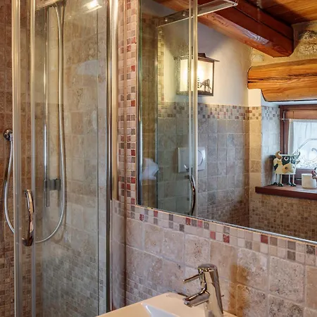 Le Des Vaches Apartment Courmayeur