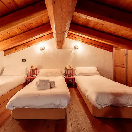 Le Des Vaches Apartment Courmayeur